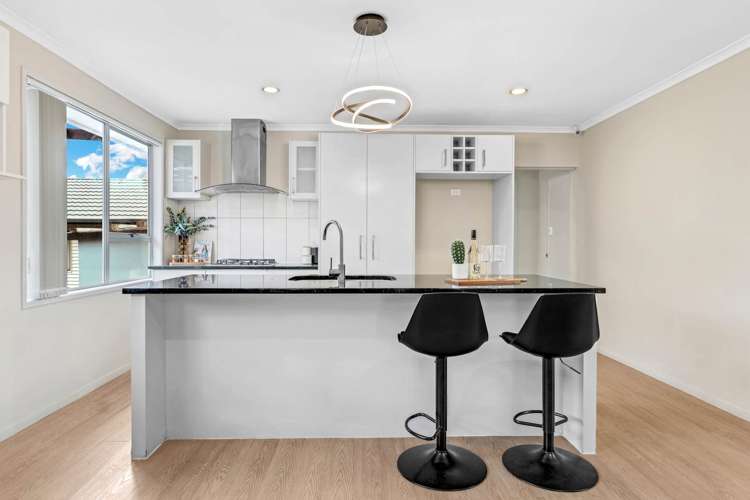 22 Marvon Downs Avenue Pakuranga Heights_6