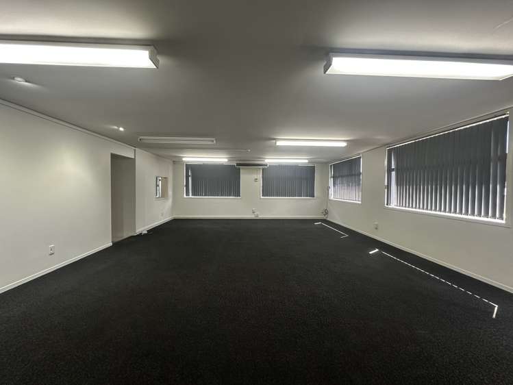 16 Sir William Avenue East Tamaki_8