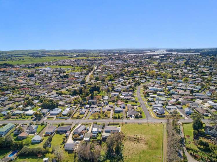 21 Colombo Road Waiuku_28