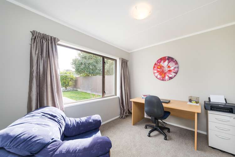 24 Cedar Crescent Feilding_12