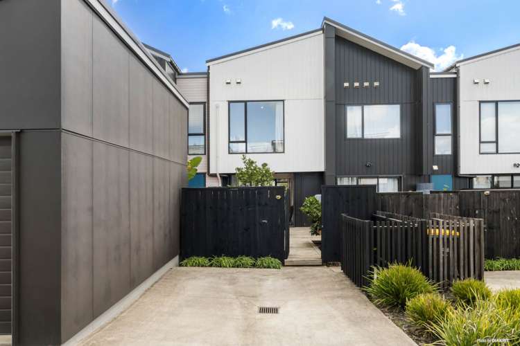 8 Walter Merton Road Hobsonville_6