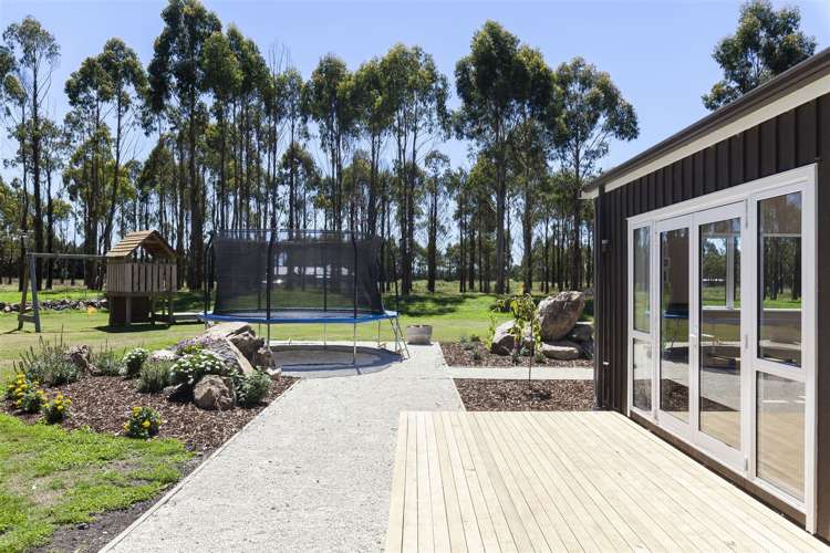 2279 South Eyre Road West Eyreton_20