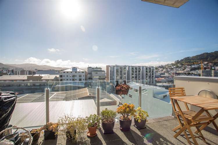 704/19 College Street Te Aro_2