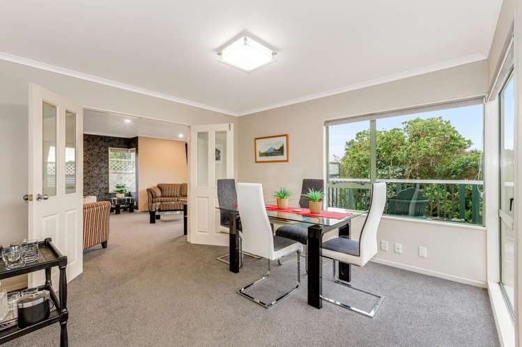10 Glengavel Grove Papakowhai_13