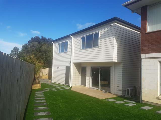 Next to new 2 Bedroom House AVAILABLE!