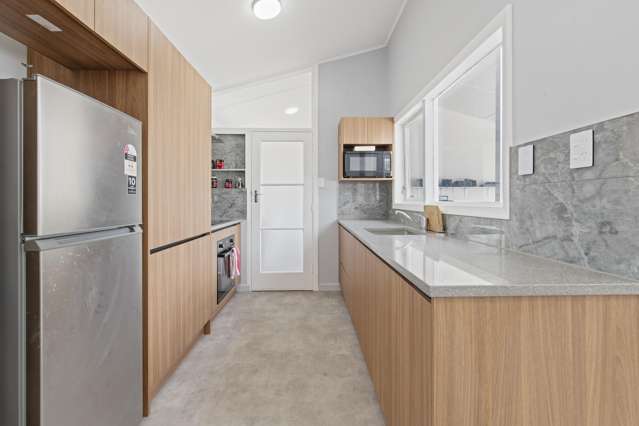 2/15 Mcintyre Road Mangere Bridge_1