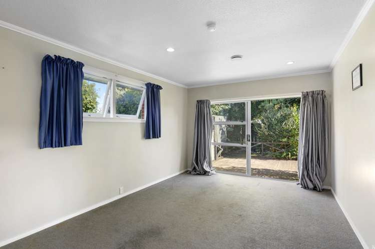 12 Reid Crescent_5