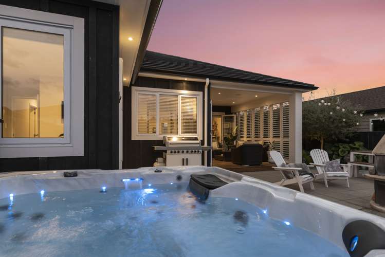 37 Pohutukawa Parade Riverhead_5