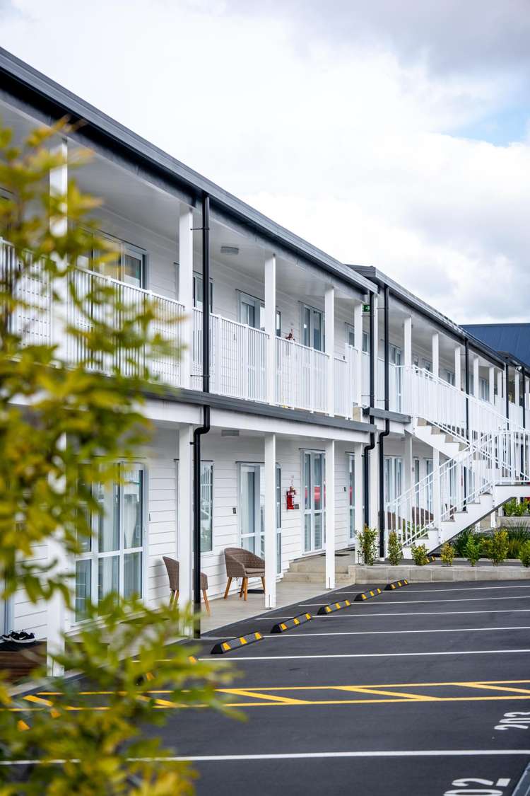 3 Bidois Road Fairy Springs_11