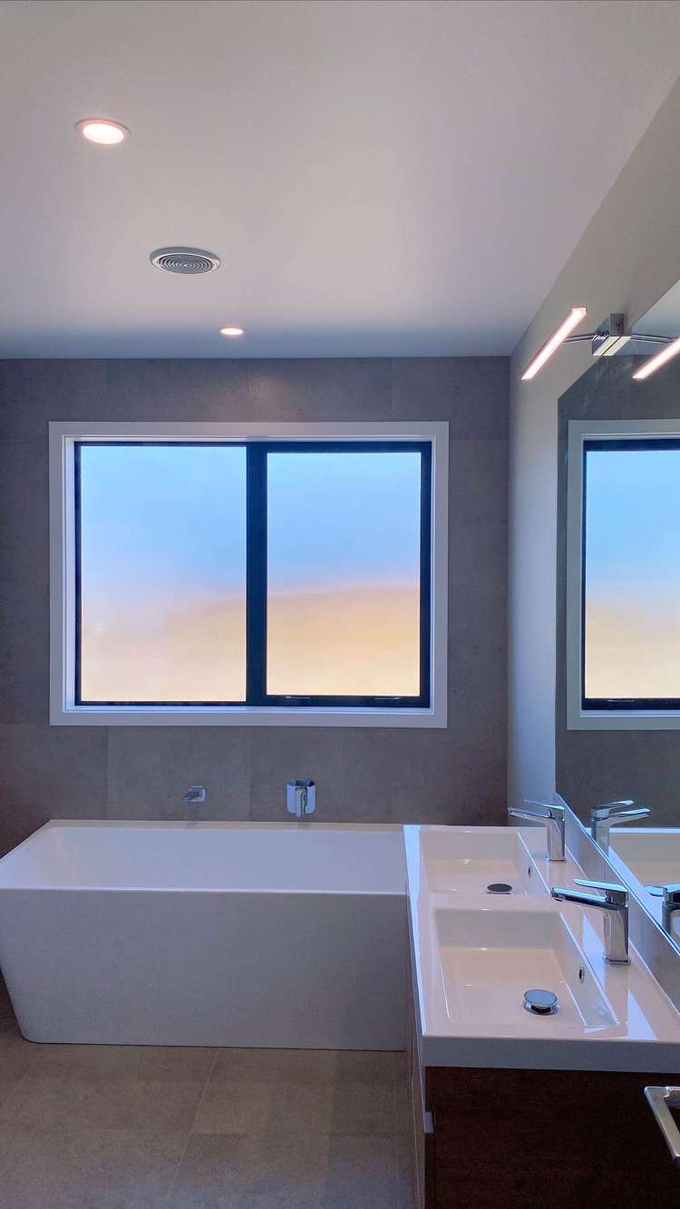 2 Moyle Street Wainui_8