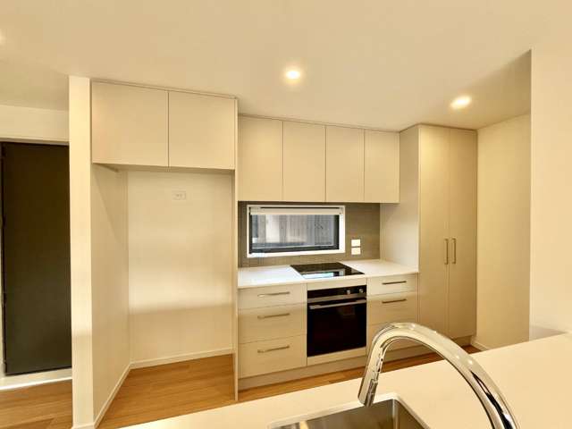 4/33 Winsor Crescent 10222_1