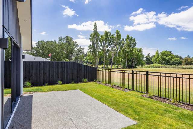 20 Inch Crescent Rangiora_1