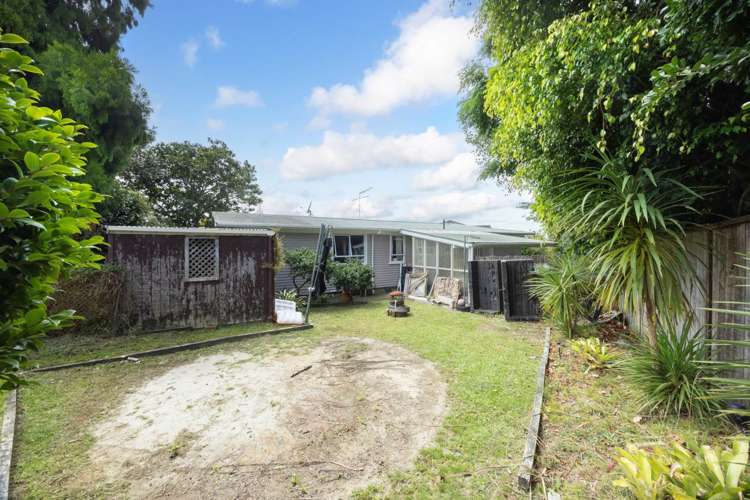 10 Merchant Avenue Te Atatu South_14