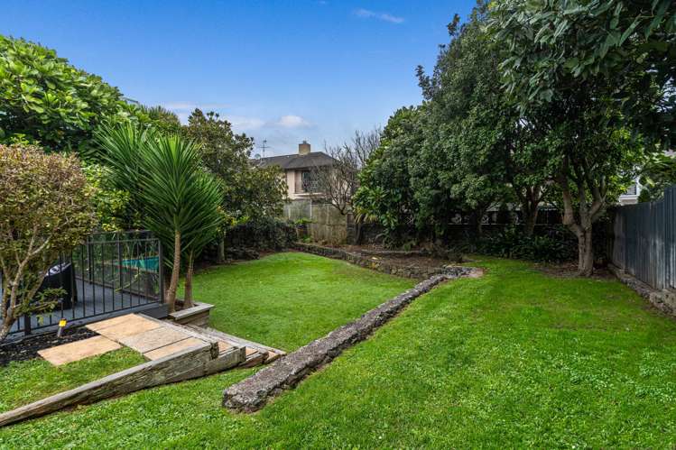 42 Ellerton Road Mt Eden_35