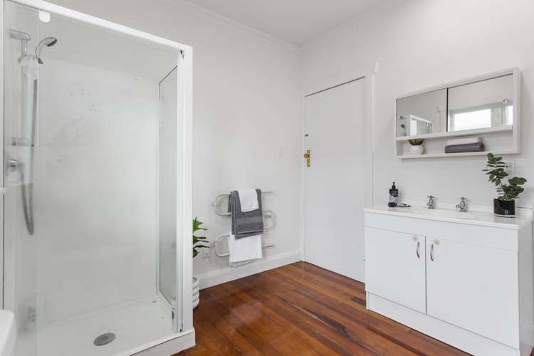 12 Jordan Avenue Onehunga_11