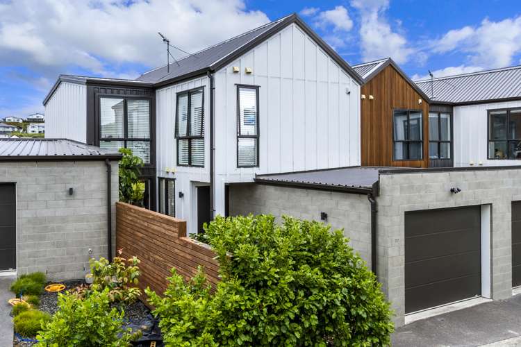 77 Bonair Crescent Silverdale_1