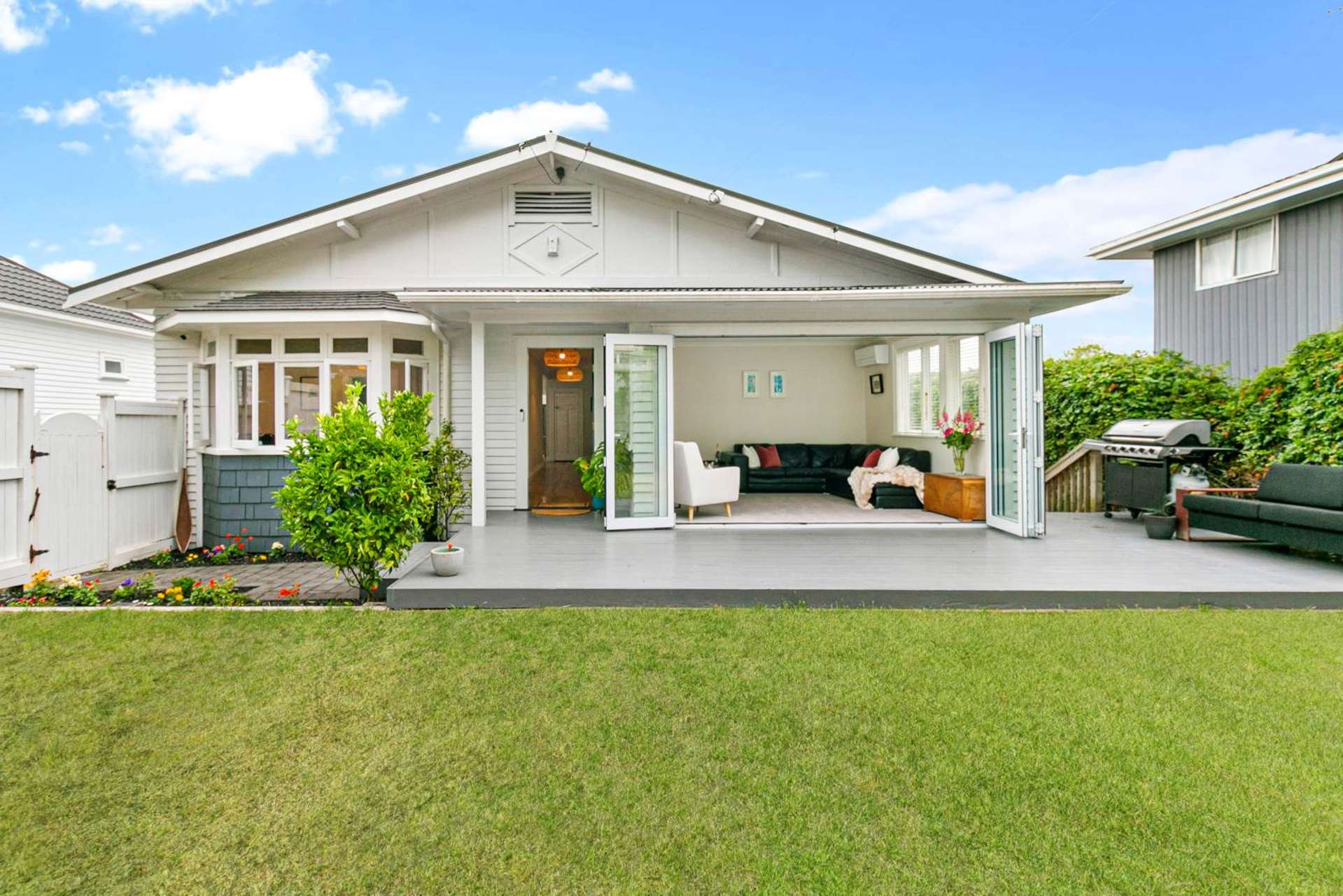 1 Rangipawa Road One Tree Hill_0