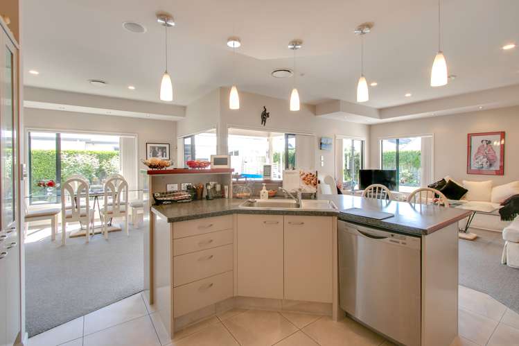 21 Merlot Drive Greenmeadows_7