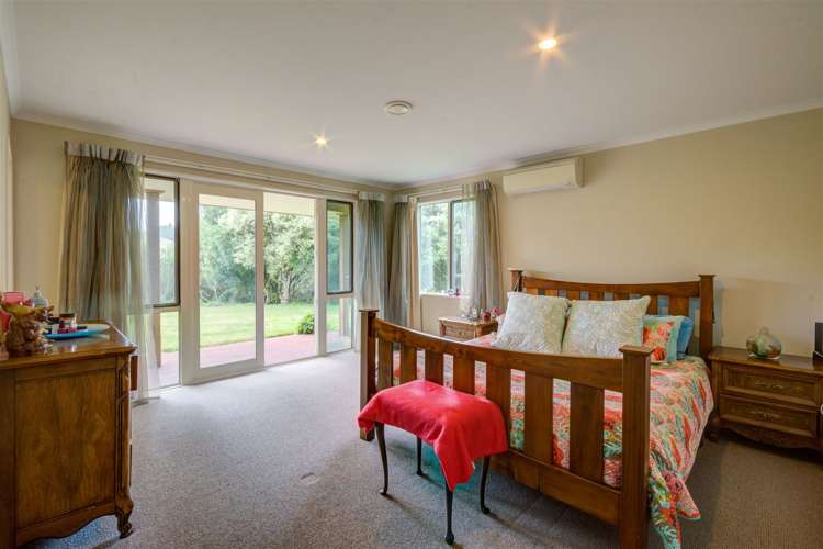 251 Summerhill Road Cust_8