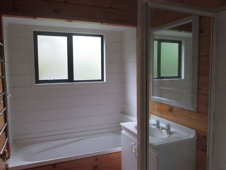 6 Devon Street Hanmer Springs_11