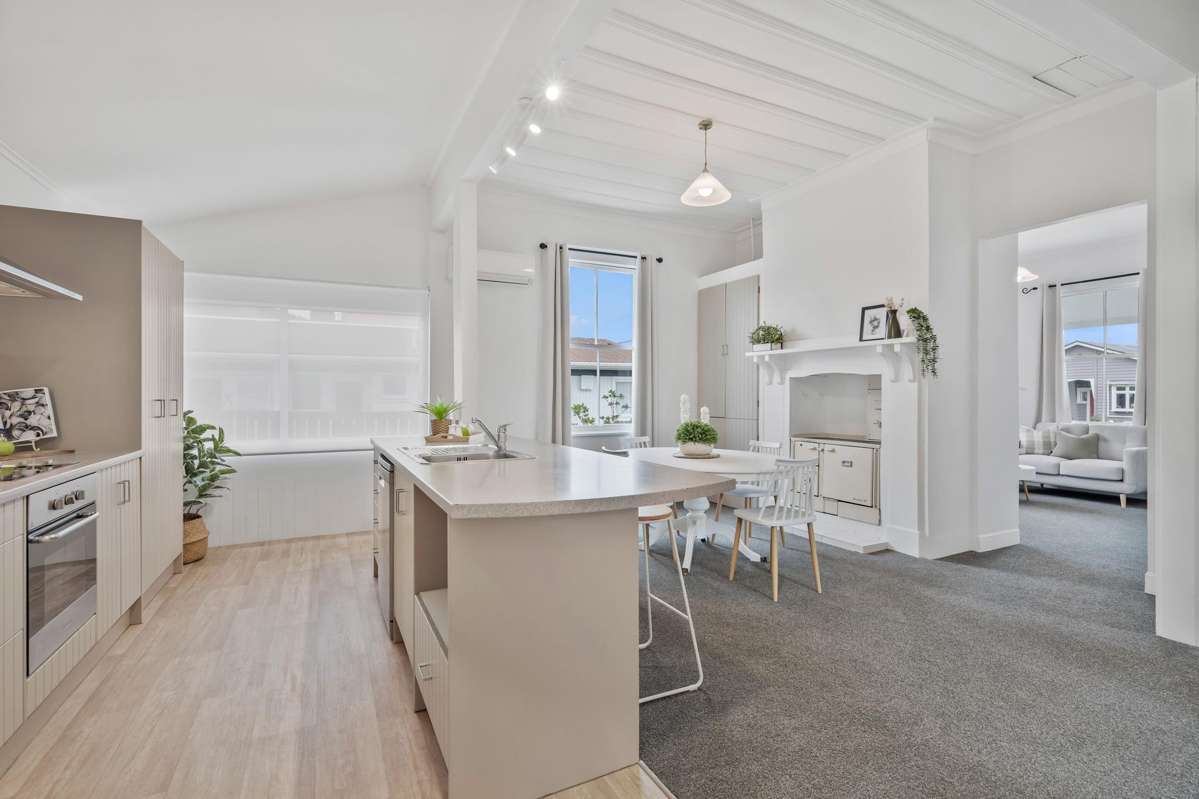 10 Armstrong Avenue_4