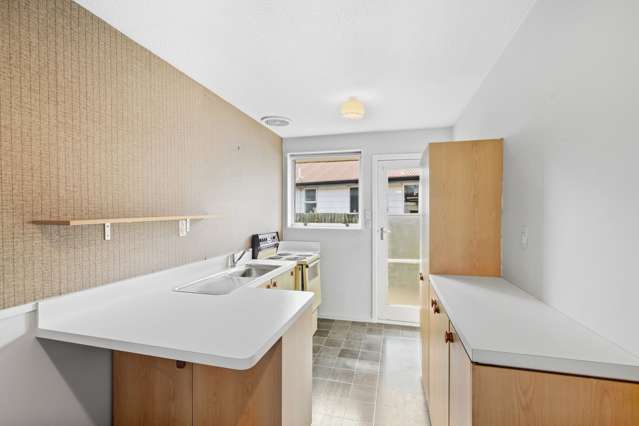 3/6 Lane Street Woolston_1