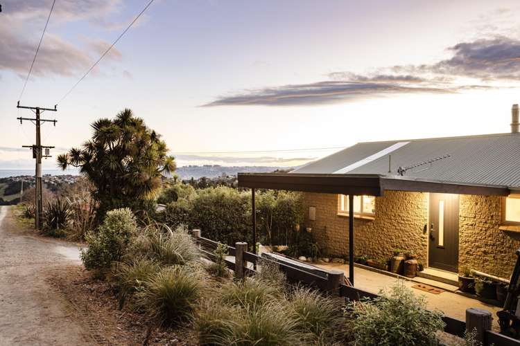 44 and 58 Hilton Road Highcliff_25