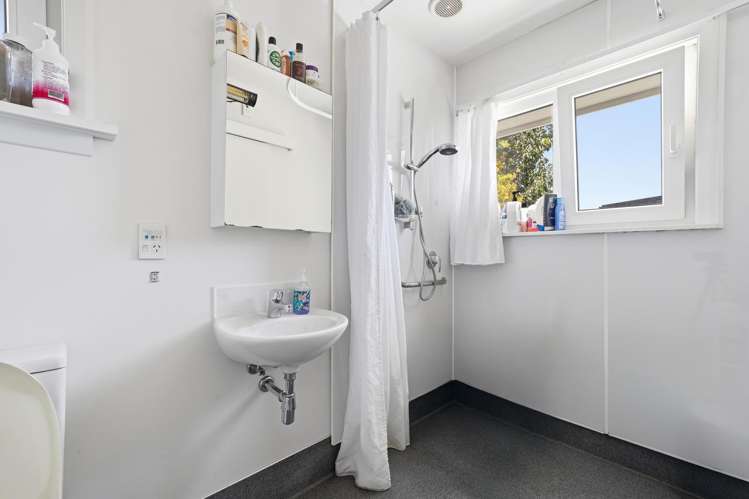 3 Bourne Crescent Papanui_11