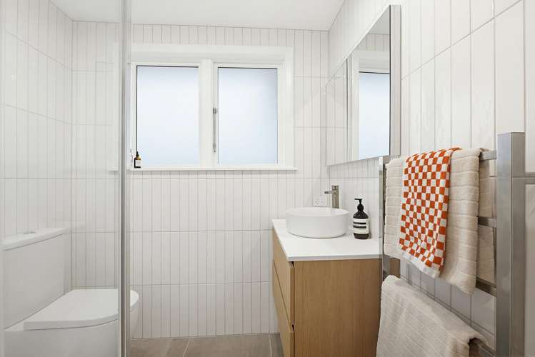25 Chaffey Crescent Titahi Bay_14