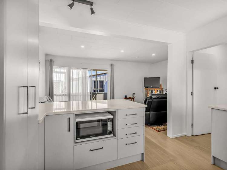 6 Gipps Place Tamatea_7