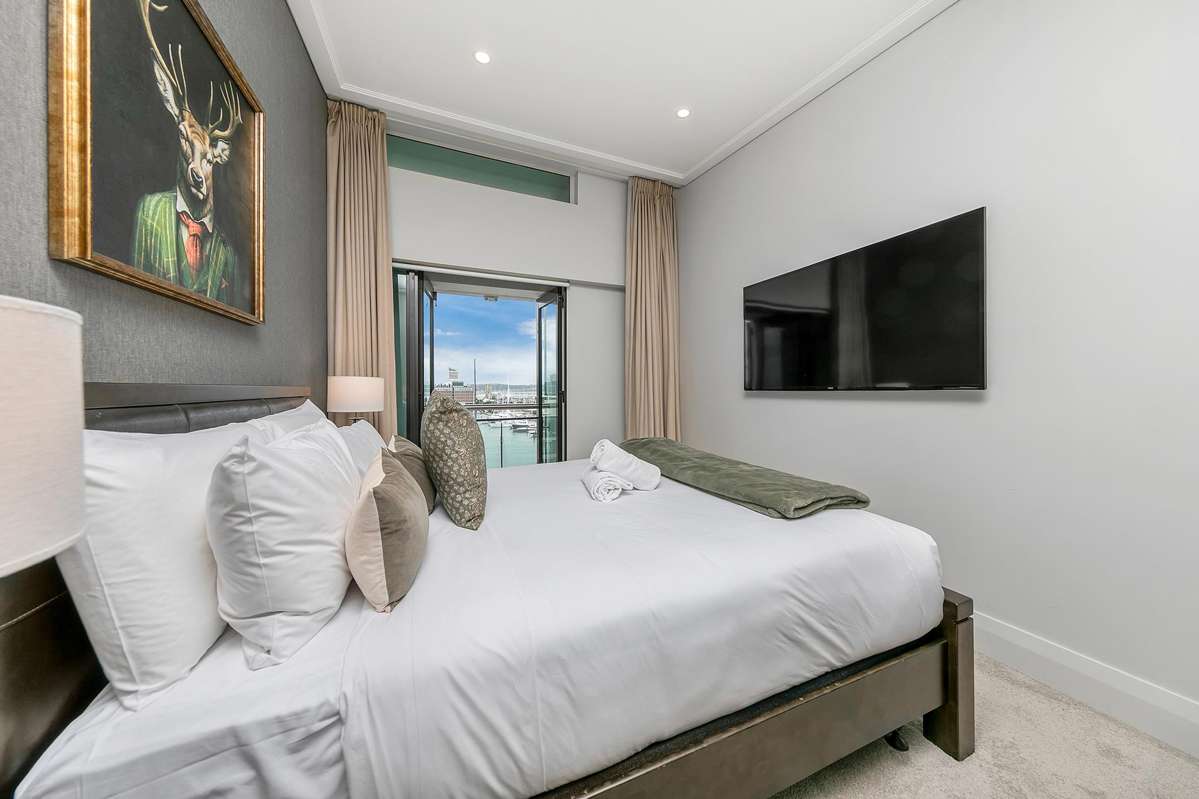 609/85 Customs Street West_4