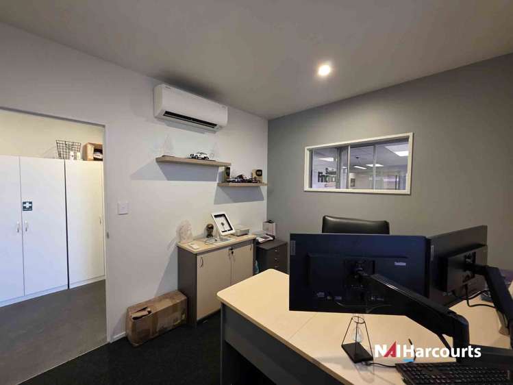 206 Ferry Road Waltham_35