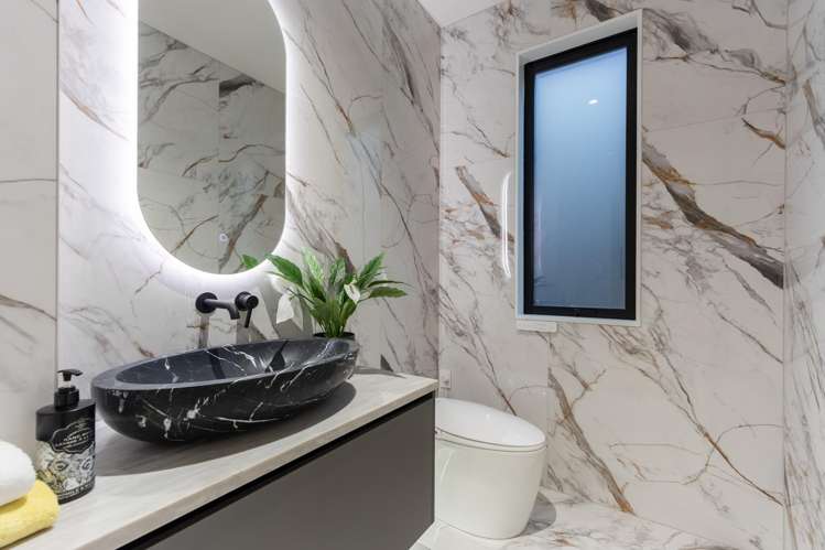 17 Humenga Place Long Bay_16