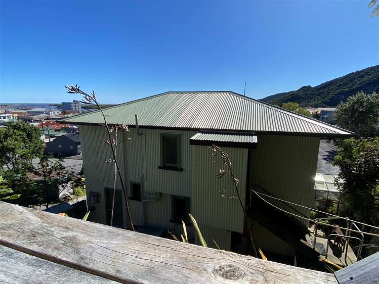 36 Chapel Street Greymouth_23