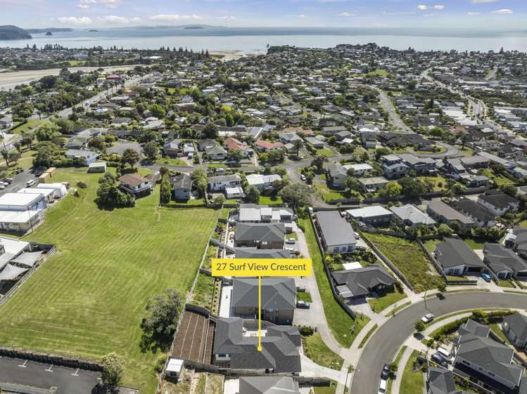 27 Surf View Crescent Red Beach_16