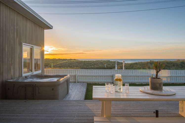 21 Ocean Beach Street Foxton Beach_1