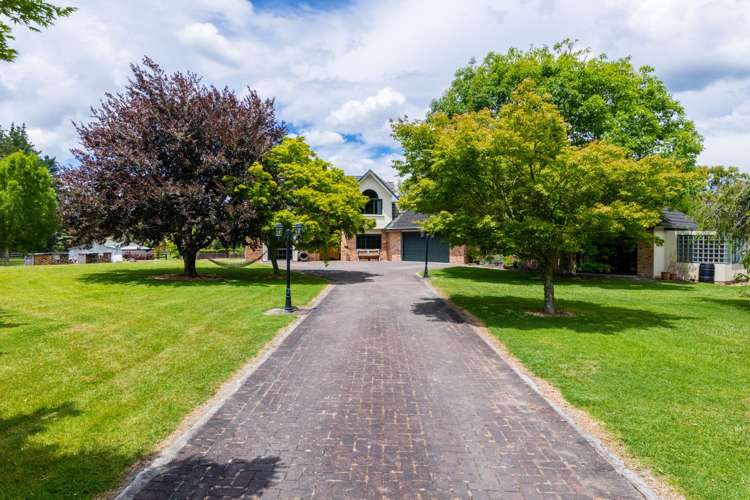 176a Boord Crescent Kumeu_17