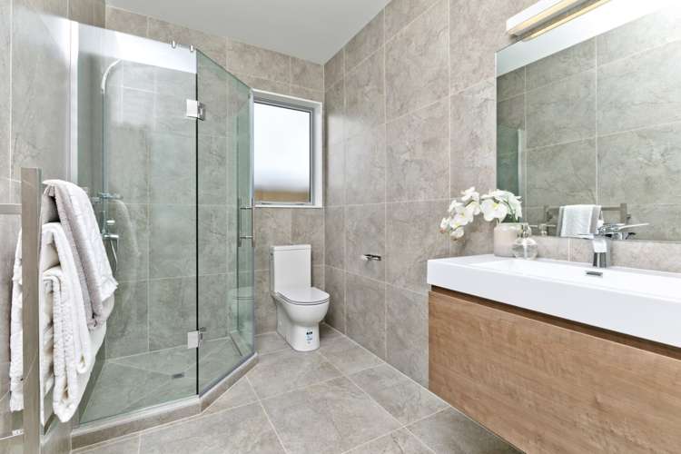 111 Colonial Drive Silverdale_18