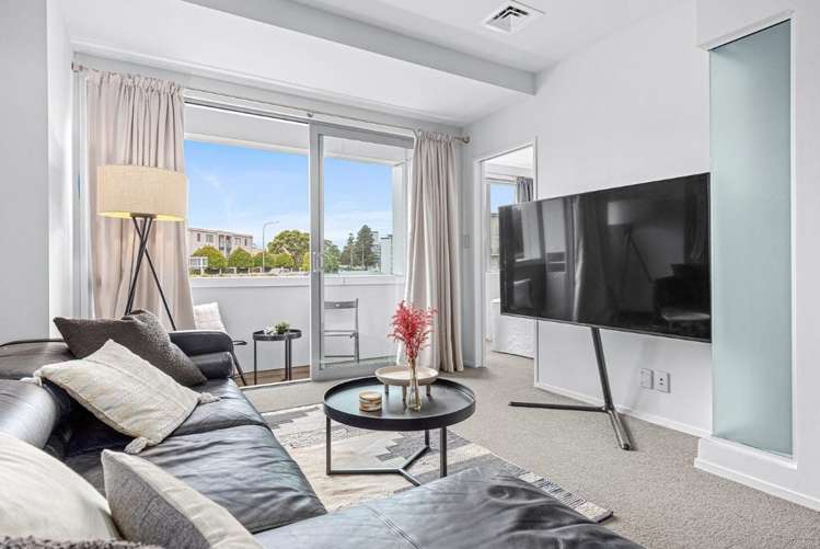 307A/130 Anzac Street Takapuna_3
