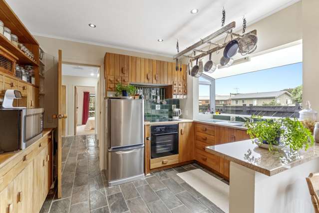 34 Scott Avenue Otaki Beach_1