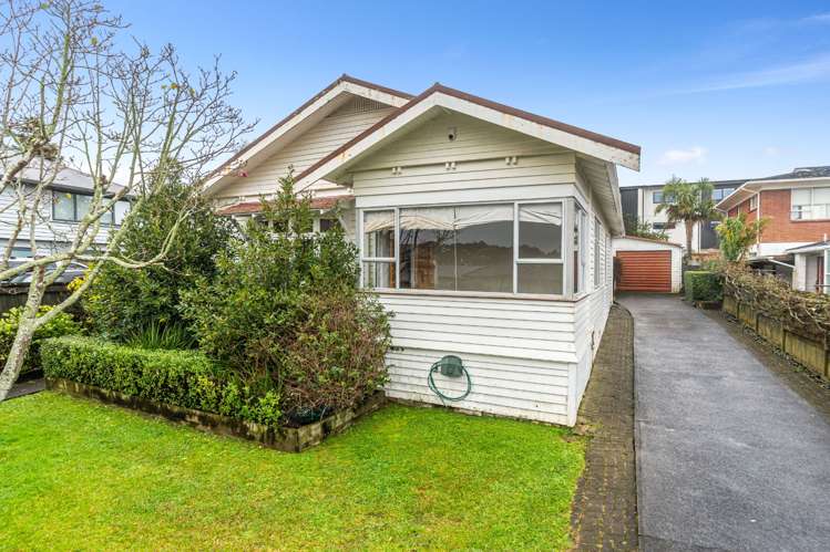 2 Counsel Terrace Mount Albert_13