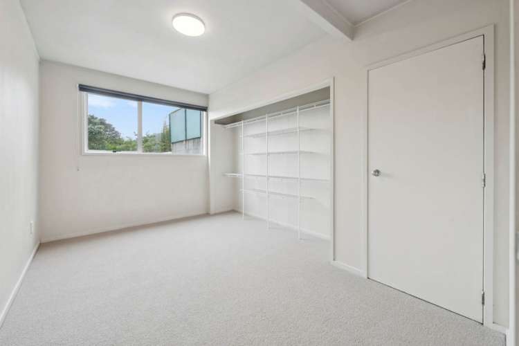 1/2 Karapiti Place Glen Eden_9
