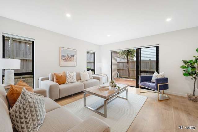 844C East Coast Road Oteha_3