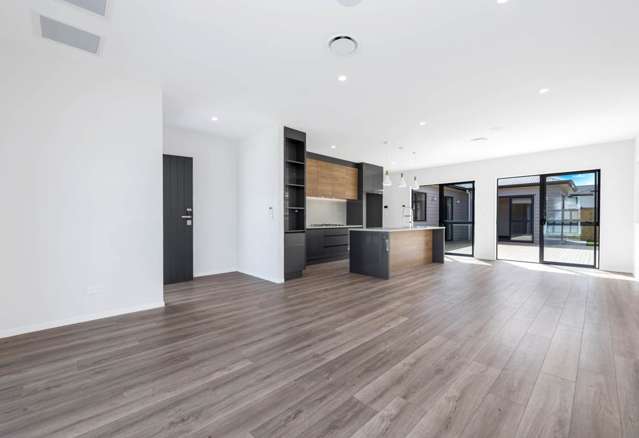 4 Strummers Lane Ardmore Airfield_3