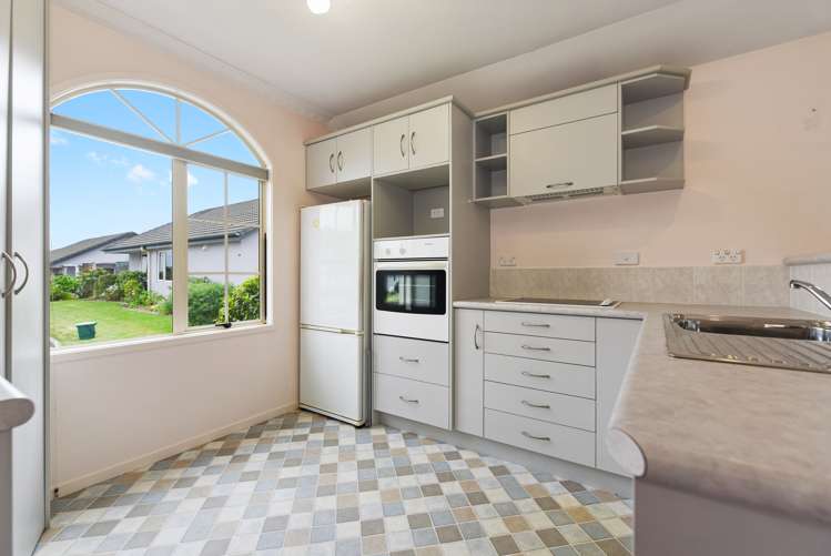 26/16 Rototuna Road Flagstaff_3