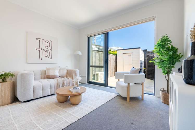 5 Tuhono Lane Northcote_1