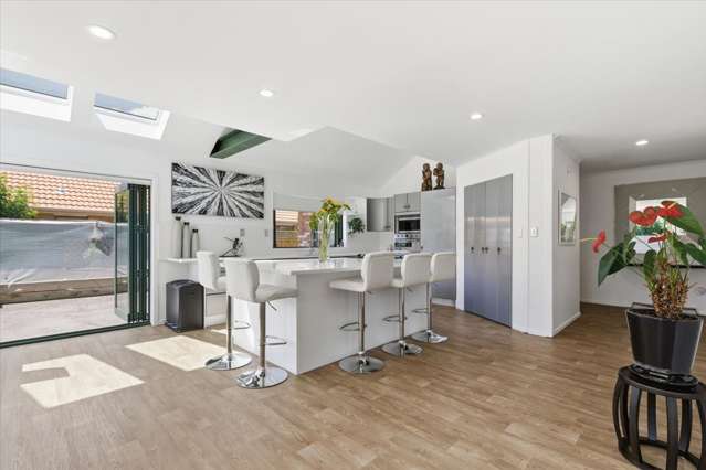 72 Palm Beach Boulevard Papamoa_4