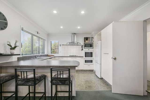 92 Redvers Drive Belmont_4