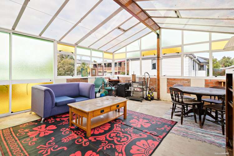 69 Sabulite Road Kelston_6