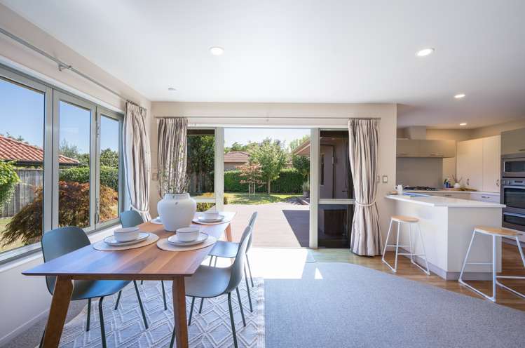 13 Templemore Drive Richmond_10